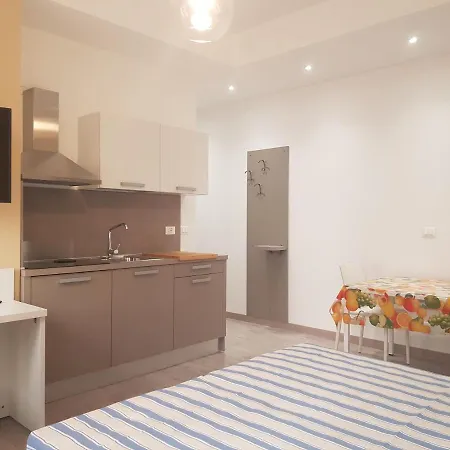 Cristina Sweet Apartment *